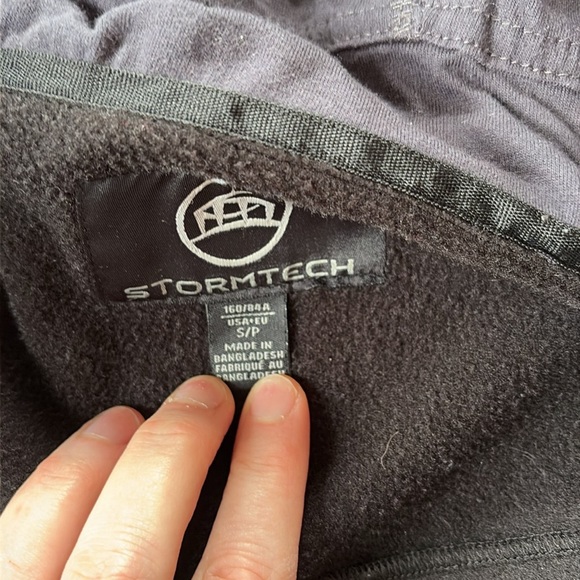 Stormtech jacket - Picture 7 of 9